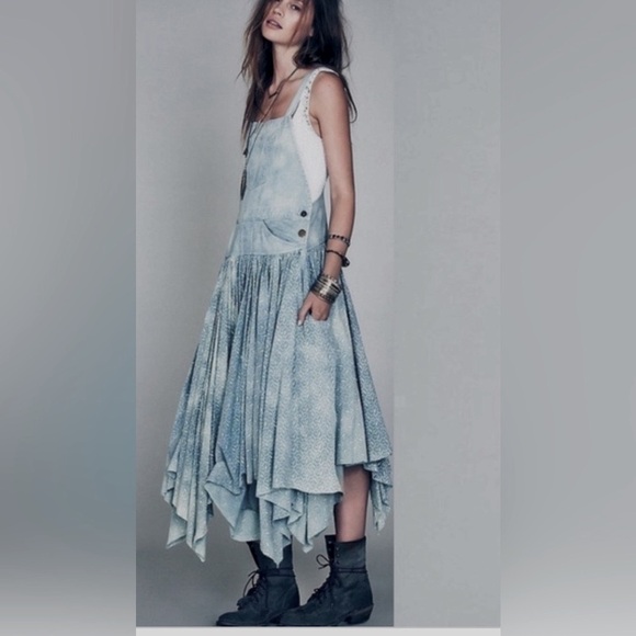 Free People- Levi’s Vintage Overall Bib Dress - Picture 1 of 1